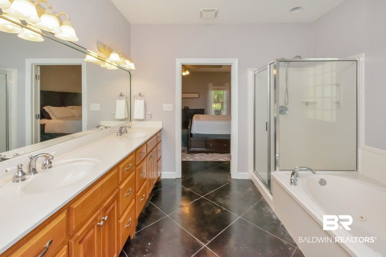 4251 Hamilton Oaks Lane Mobile, AL 36695 - Photo 15 of 36
