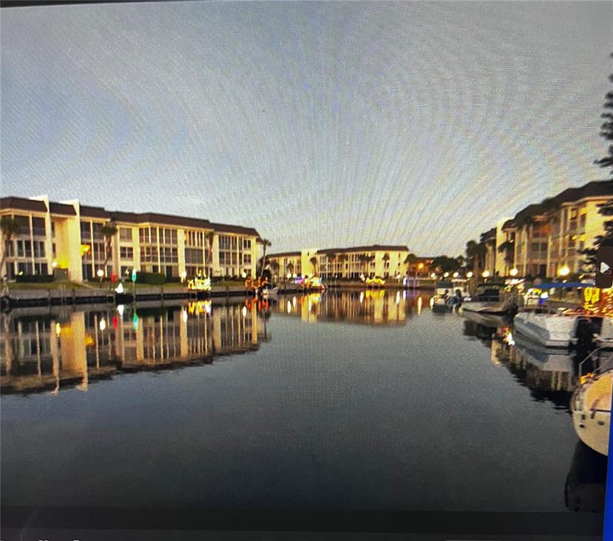 4420 Exeter Drive, Unit 307 Longboat Key, FL 34228 - Photo 33 of 37