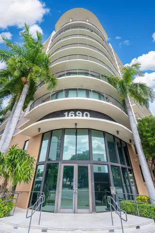 $376,000 | 1690 Southwest 27th Avenue, Unit 608, Miami, FL 33145
