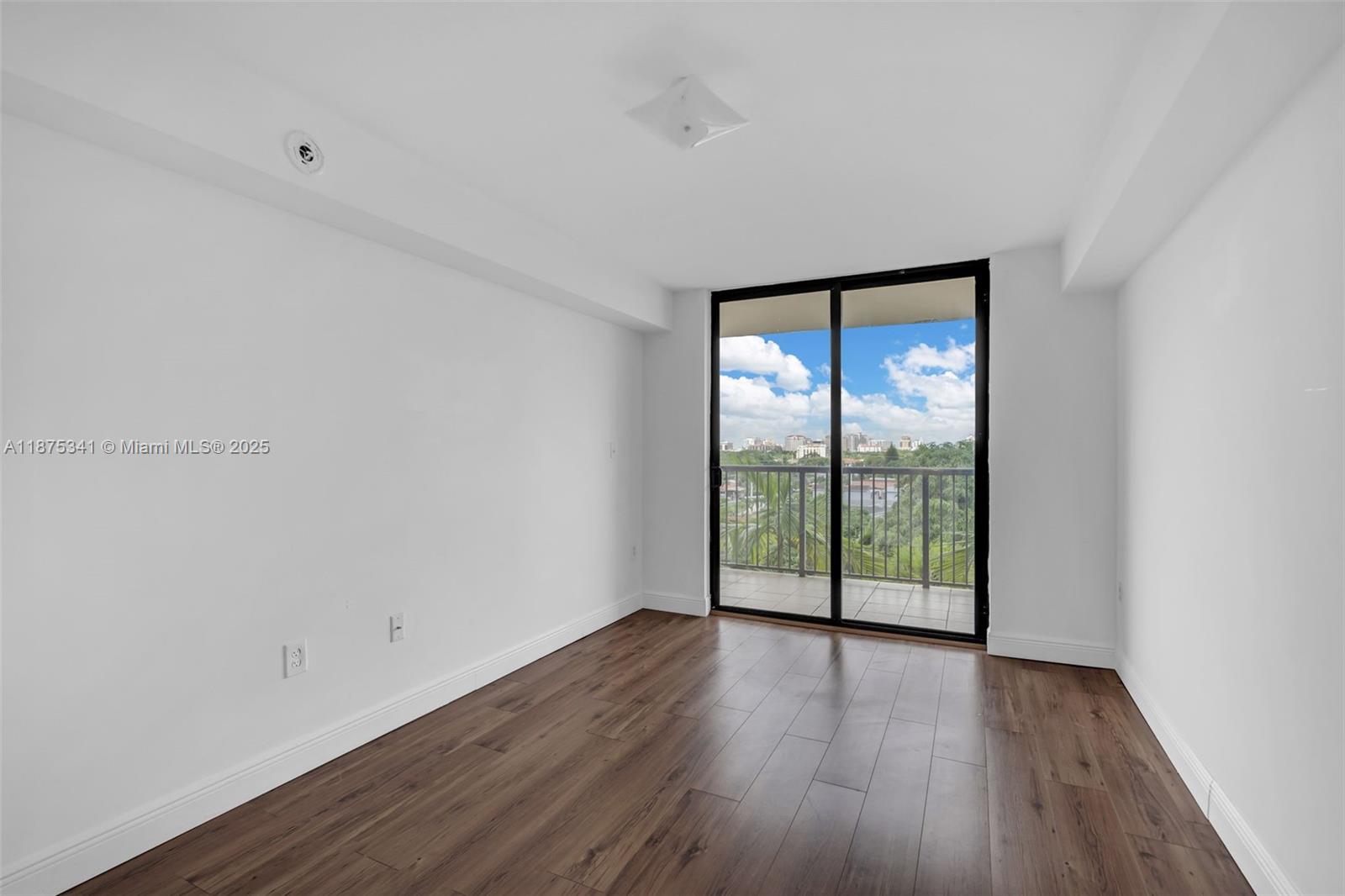 1690 Southwest 27th Avenue, Unit 608 Miami, FL 33145 - Photo 19 of 29