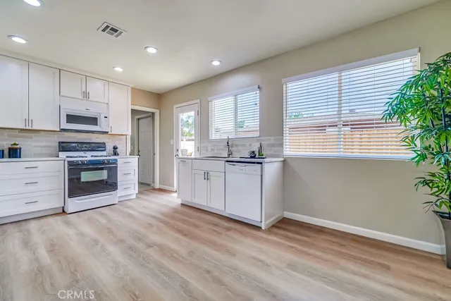 $3,395 | 19789 Evelyn Street, Corona, CA 92881