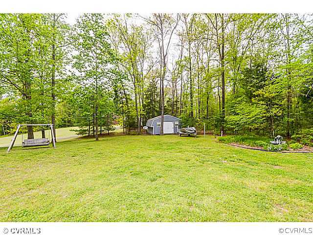 3484 Manfield Road Aylett, VA 23009 - Photo 14 of 16 Yard/Garden
