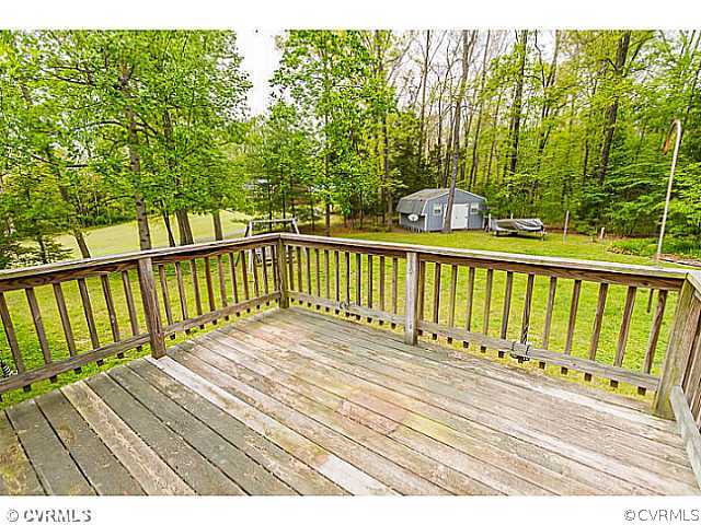 3484 Manfield Road Aylett, VA 23009 - Photo 15 of 16 Patio/Deck
