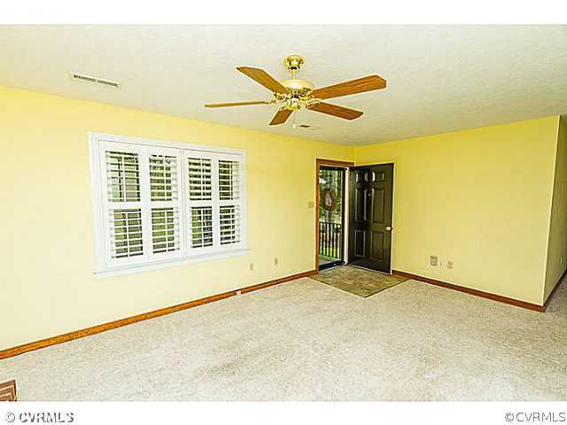 3484 Manfield Road Aylett, VA 23009 - Photo 9 of 16 Bedroom