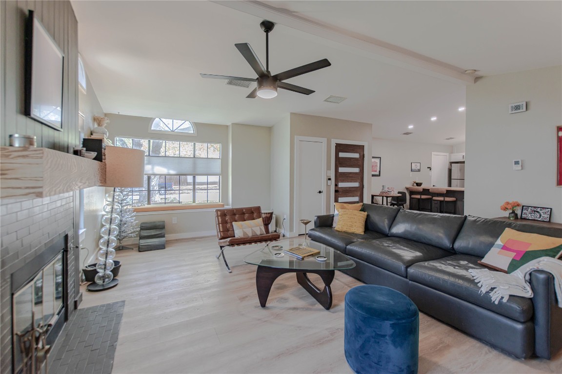 1622 Cattle Trail Austin, TX 78748 - Photo 6 of 22