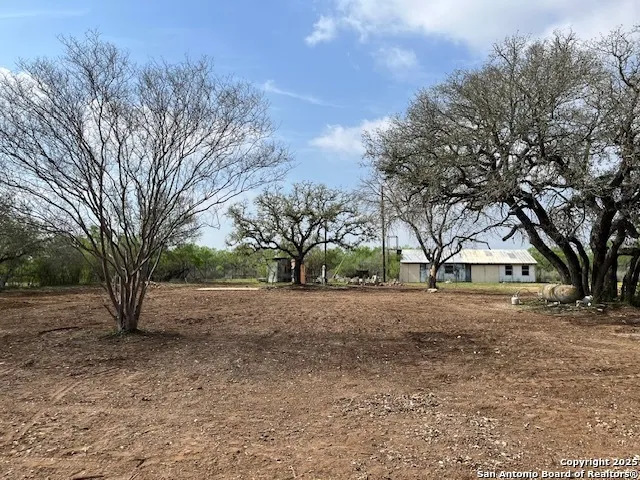 $180,000 | 7505 Farm To Market Road 1333, Charlotte, TX 78011