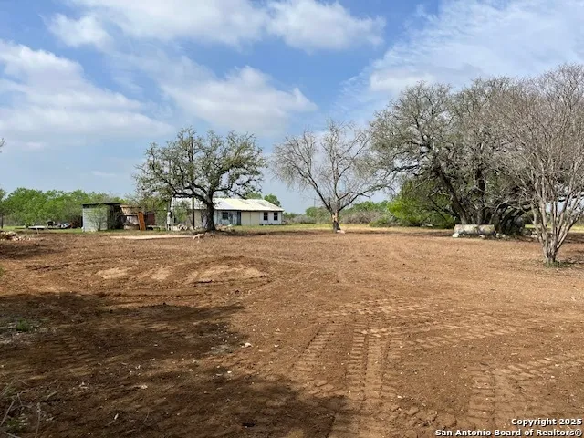 $180,000 | 7505 Farm To Market Road 1333, Charlotte, TX 78011