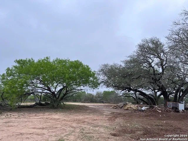 $180,000 | 7505 Farm To Market Road 1333, Charlotte, TX 78011