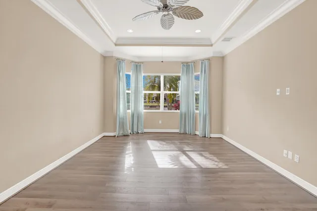 $695,000 | 2499 Vicara Court, Royal Palm Beach, FL 33411