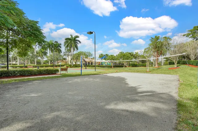 $695,000 | 2499 Vicara Court, Royal Palm Beach, FL 33411