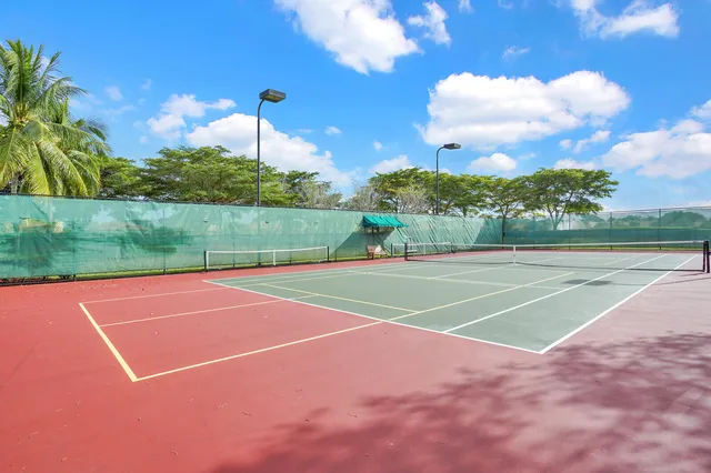 $695,000 | 2499 Vicara Court, Royal Palm Beach, FL 33411