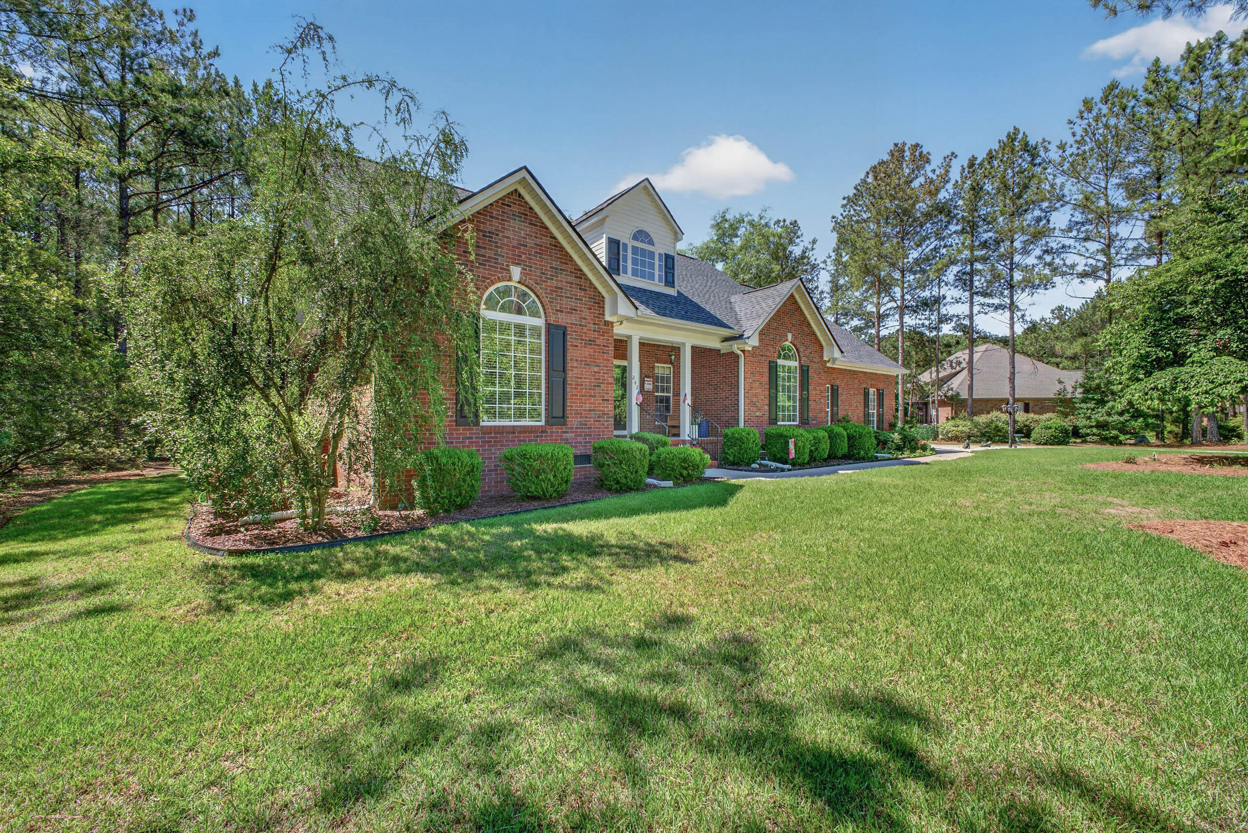 242 Windermere Way Aiken, SC 29803 - Photo 2 of 45