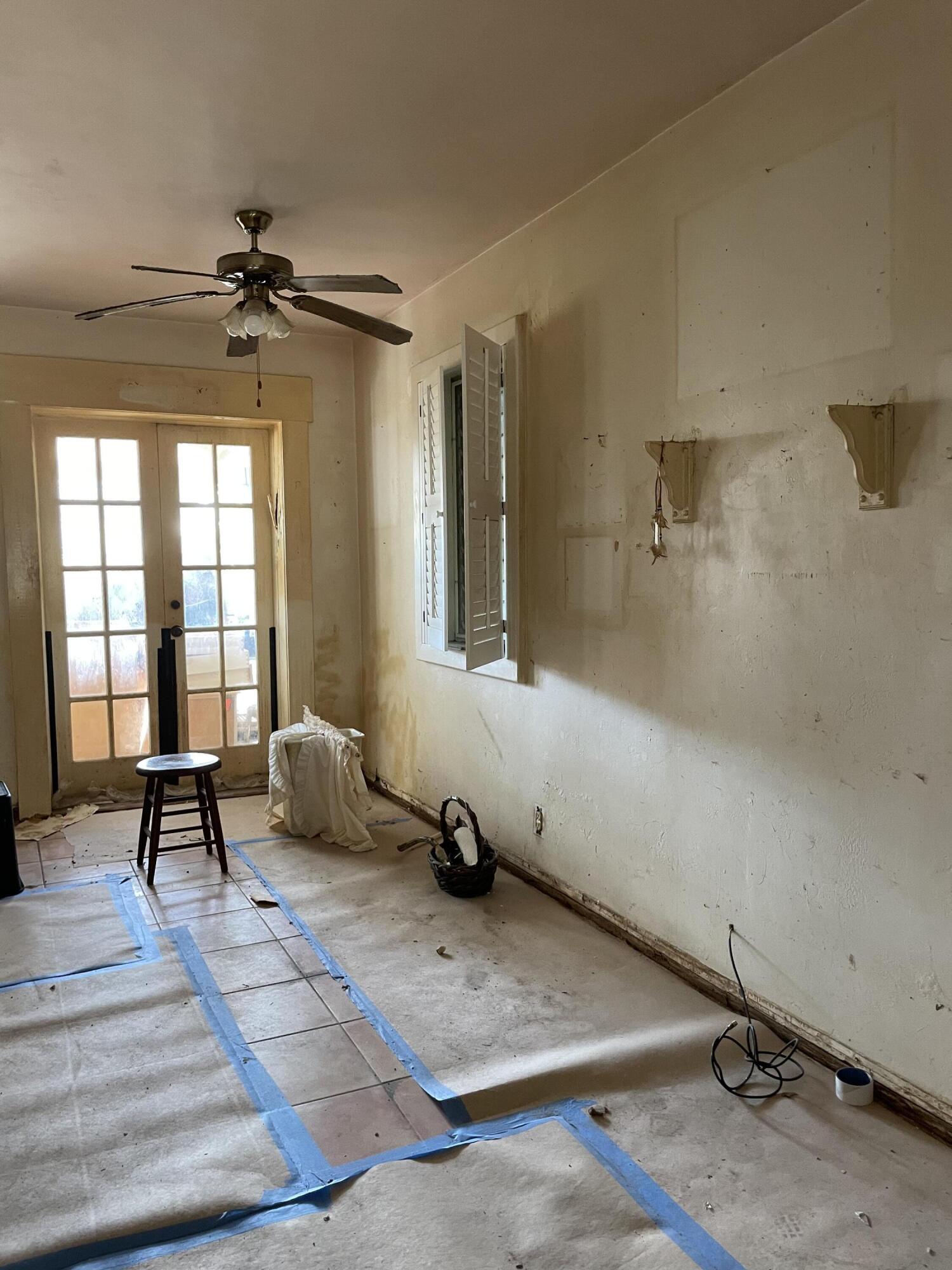 1716 Laird Street Key West, FL 33040 - Photo 24 of 32 a room with gym equipment and a window