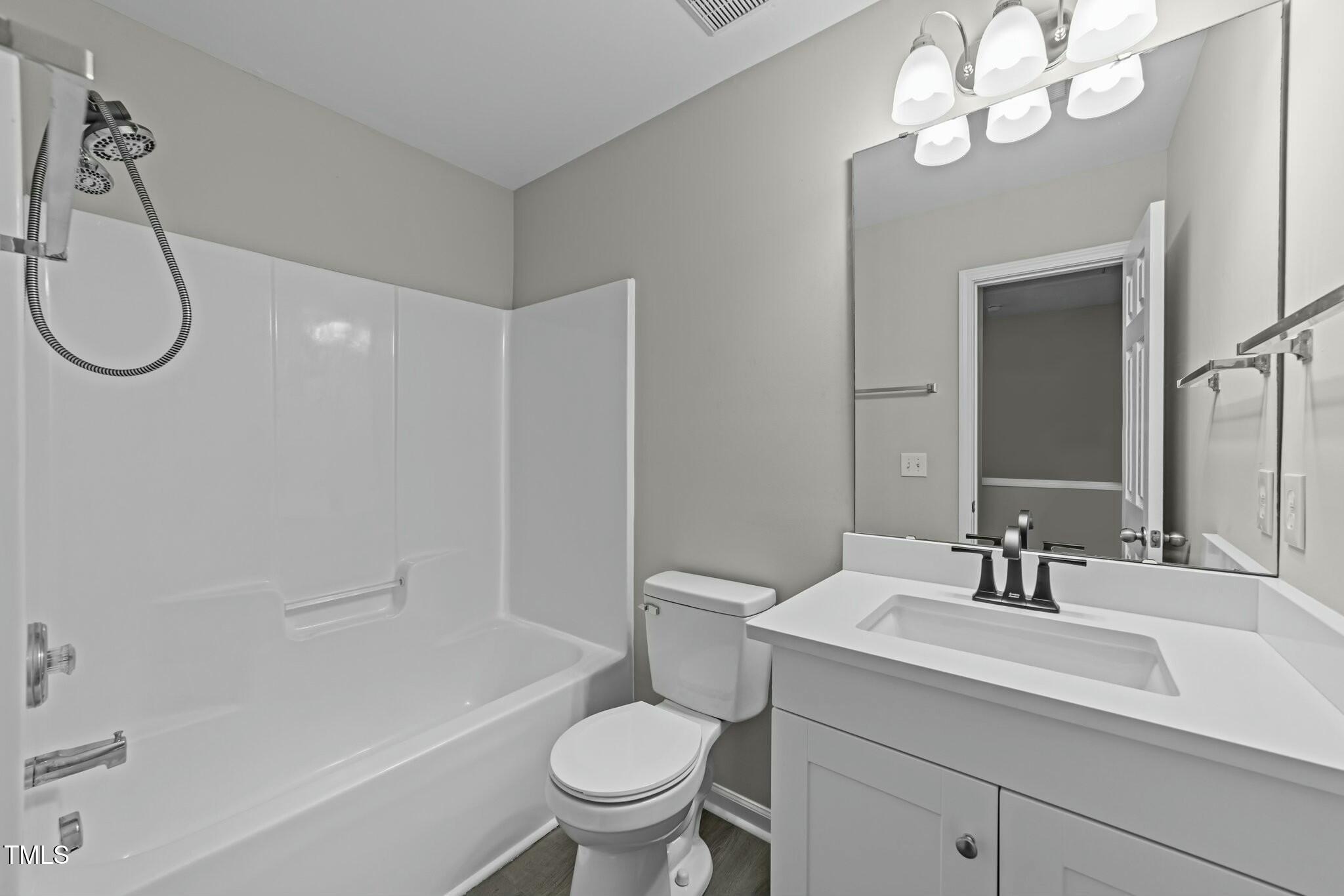 8521 Mt Valley Lane Raleigh, NC 27613 - Photo 16 of 38 tempImageh6s3jl