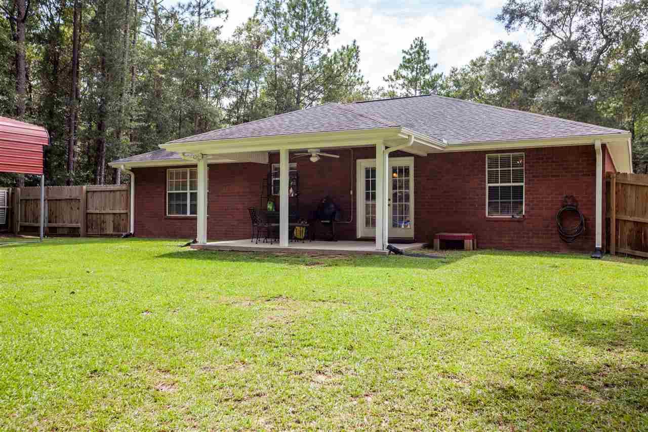 6424 Kembro Road Milton, FL 32570 - Photo 7 of 29