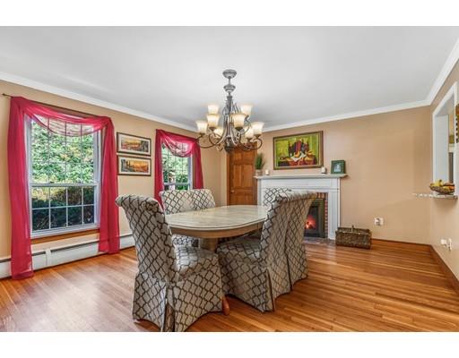 91 Ipswich Road Topsfield, MA 01983 - Photo 6 of 42 Gallery Image 6