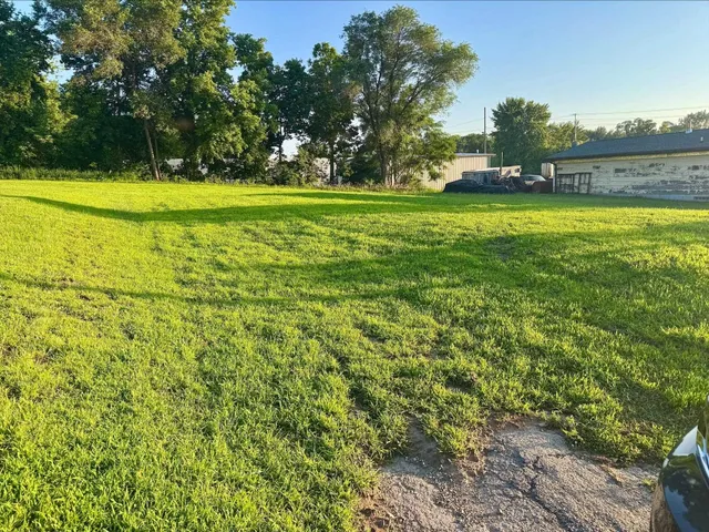 $15,000 | 1611 Portland Avenue, Savanna, IL 61074