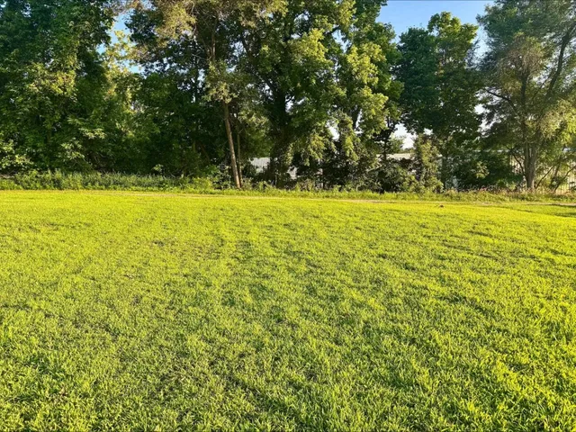 $15,000 | 1611 Portland Avenue, Savanna, IL 61074