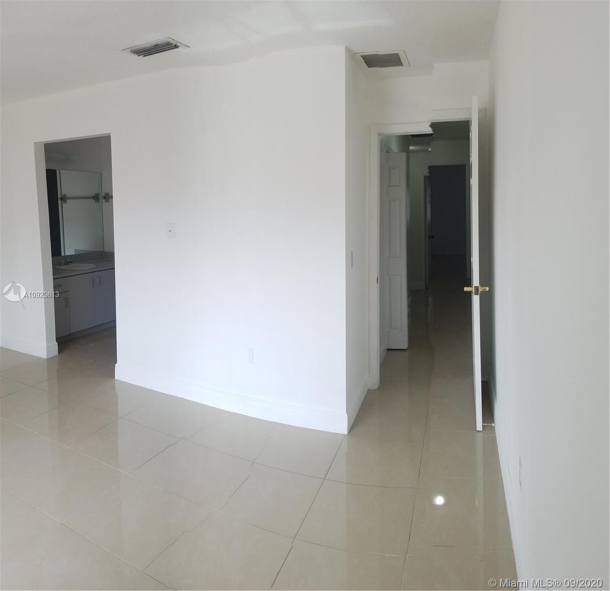 13516 Southwest 59th Lane, Unit 13519 Miami, FL 33183 - Photo 13 of 20