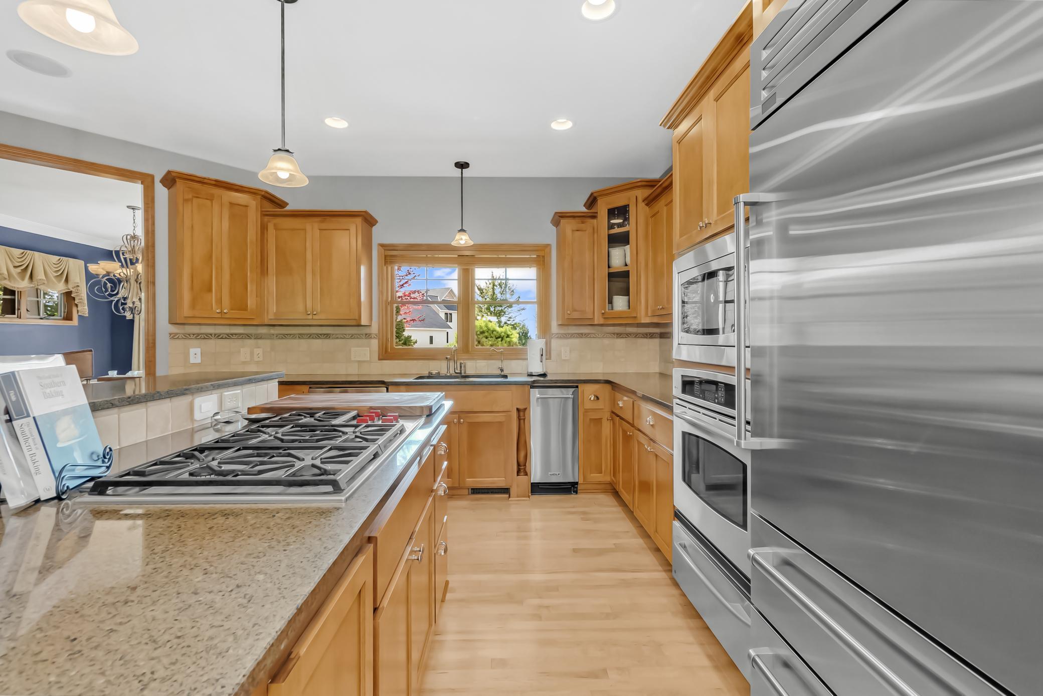 21157 Ridgewood Trail Lakeville, MN 55044 - Photo 13 of 49