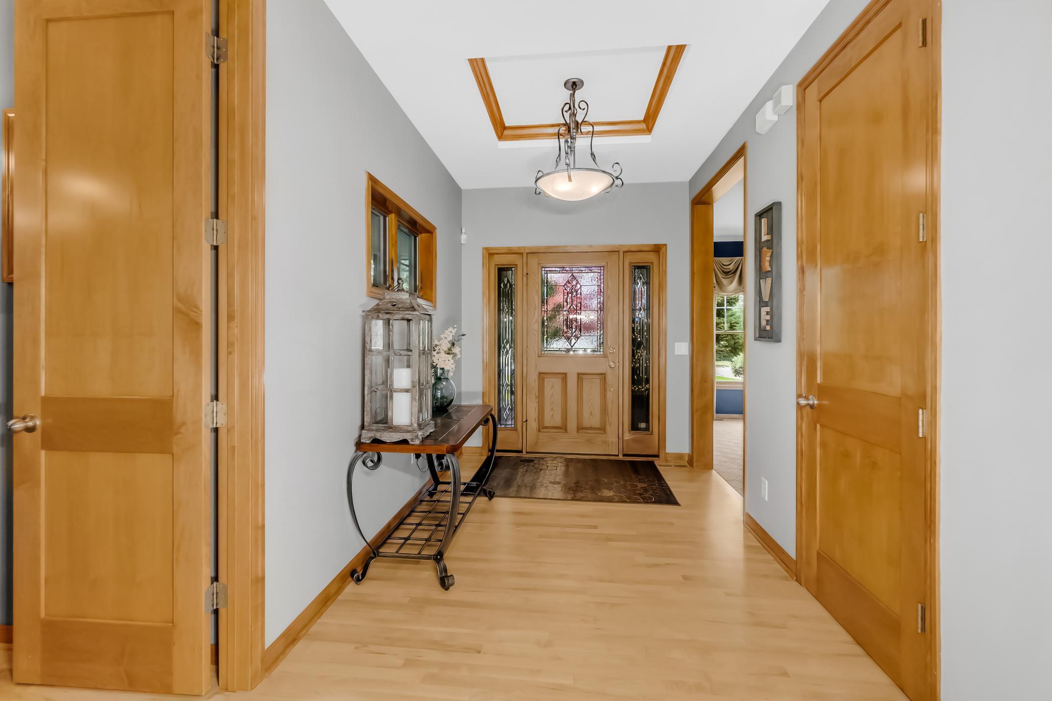 21157 Ridgewood Trail Lakeville, MN 55044 - Photo 5 of 49