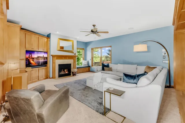 $999,500 | 21157 Ridgewood Trail, Lakeville, MN 55044