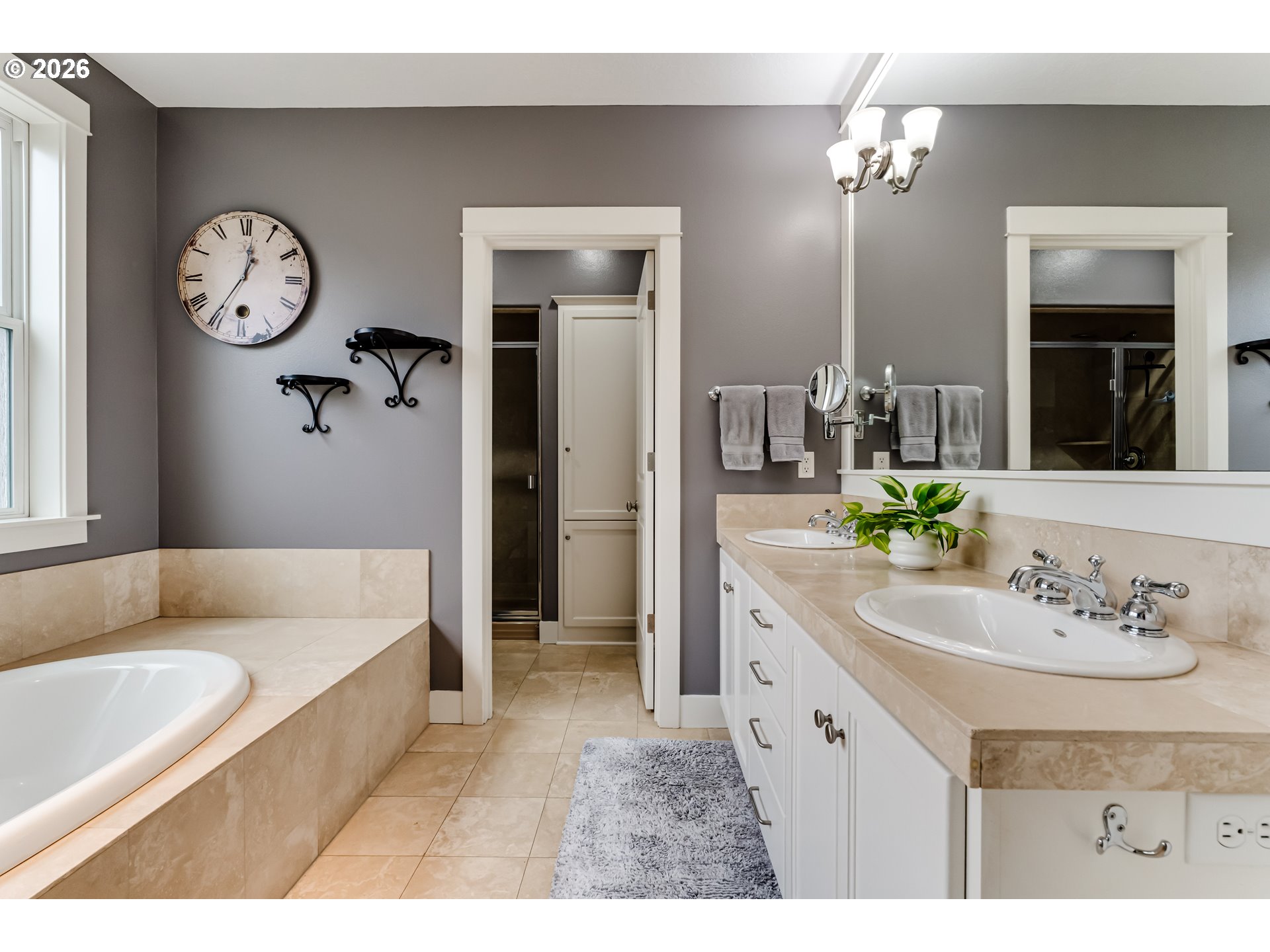 2128 Sparrow Court Eugene, OR 97401 - Photo 11 of 23