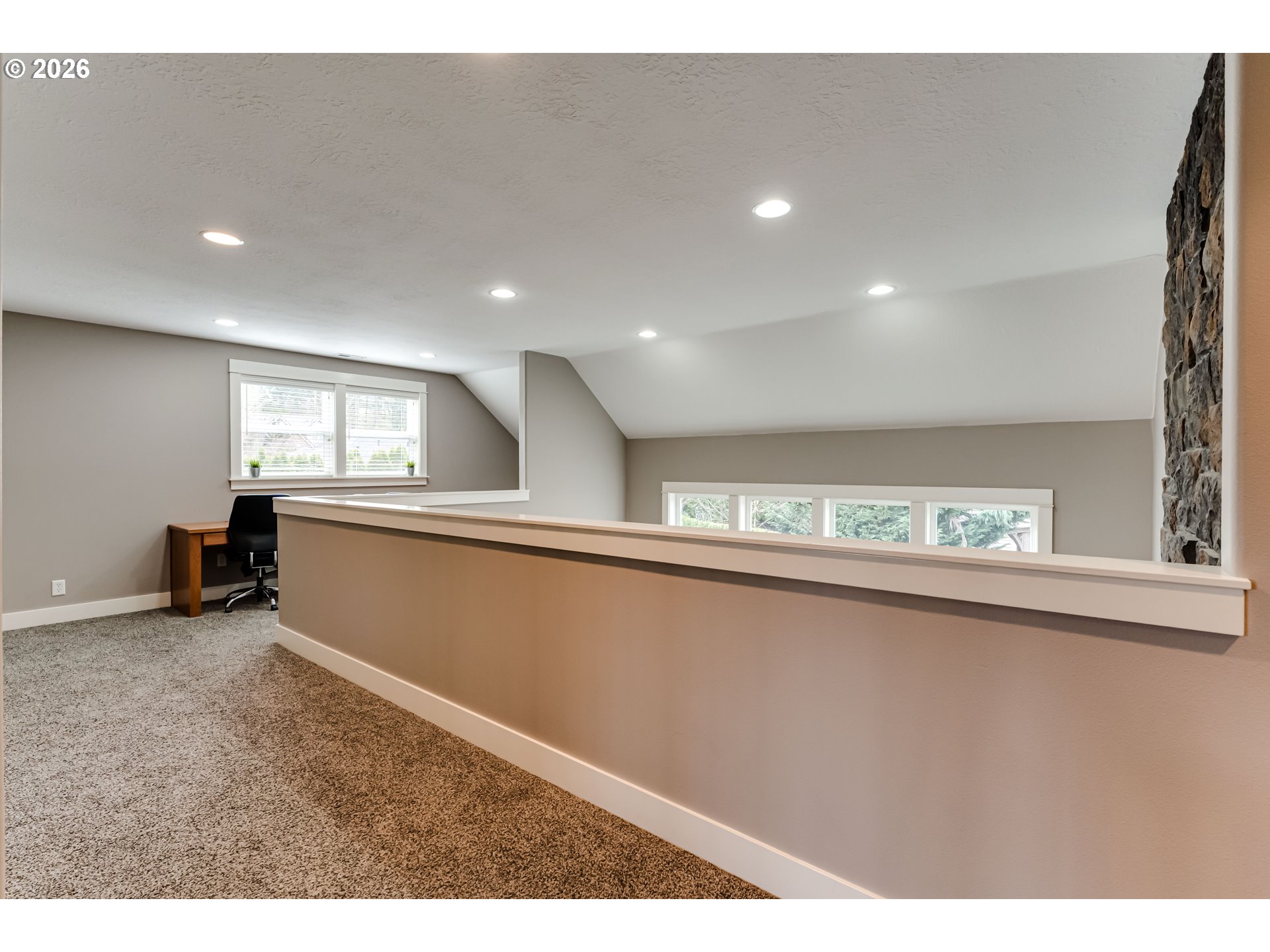 2128 Sparrow Court Eugene, OR 97401 - Photo 13 of 23