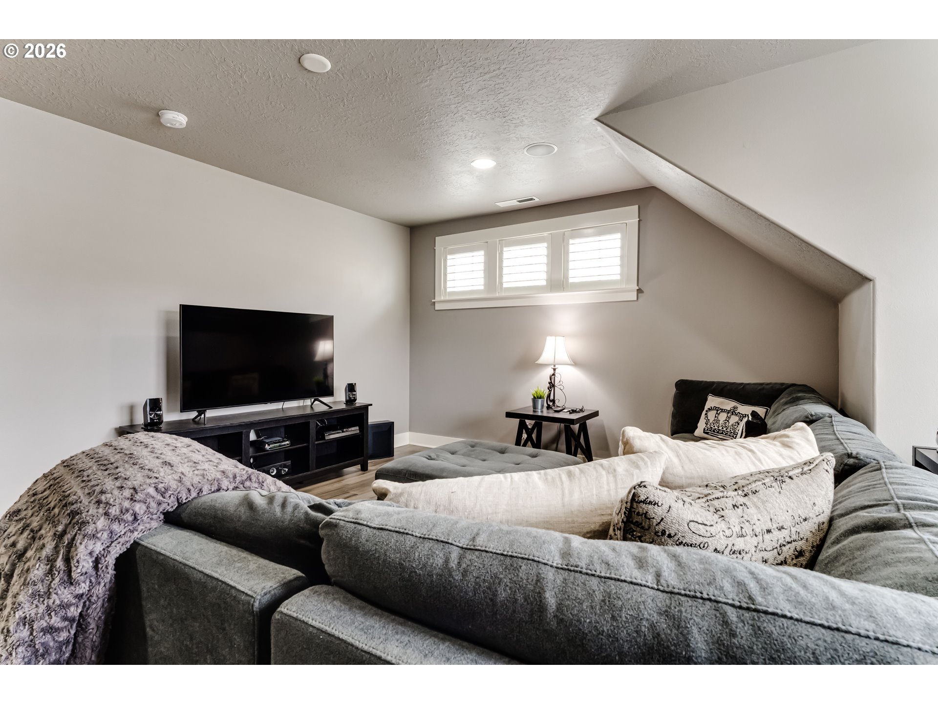 2128 Sparrow Court Eugene, OR 97401 - Photo 19 of 23