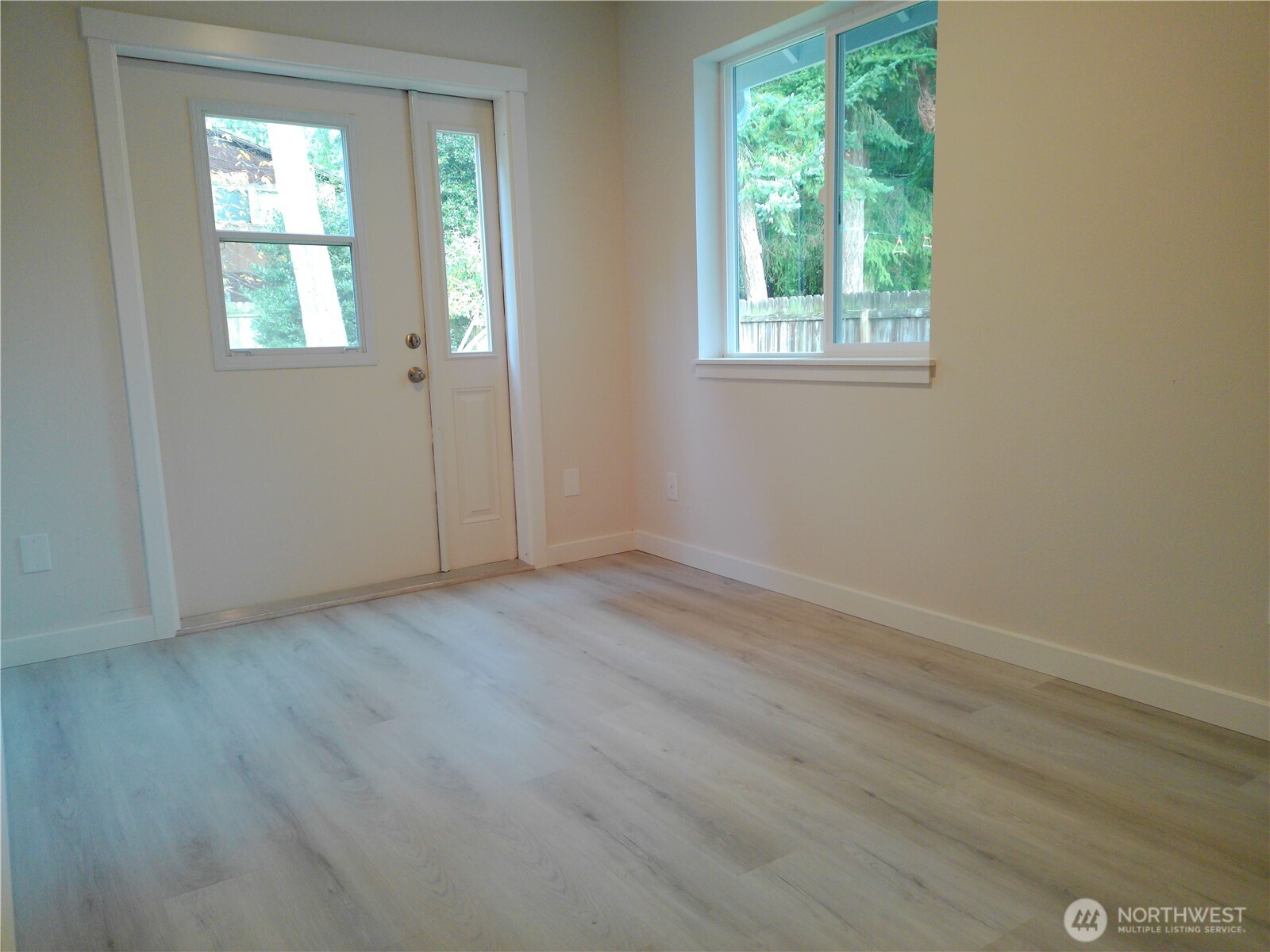 3615 Britzman Loop Clinton, WA 98236 - Photo 19 of 26