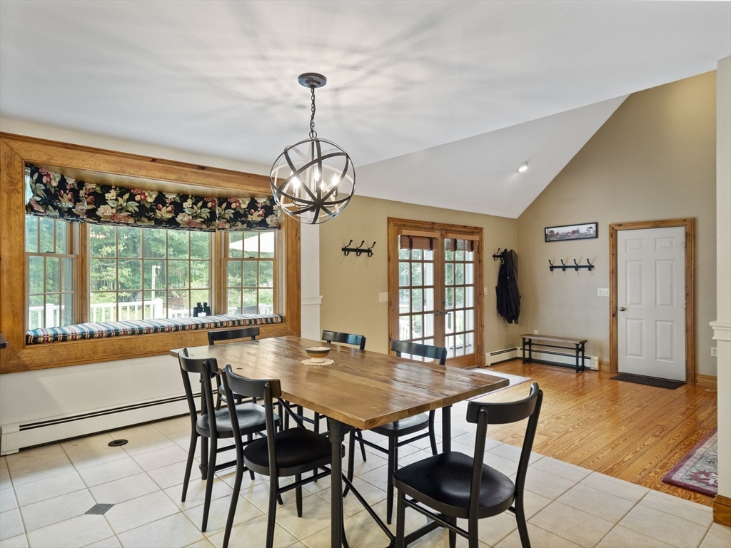 275 Pleasant Street Dunstable, MA 01827 - Photo 14 of 41