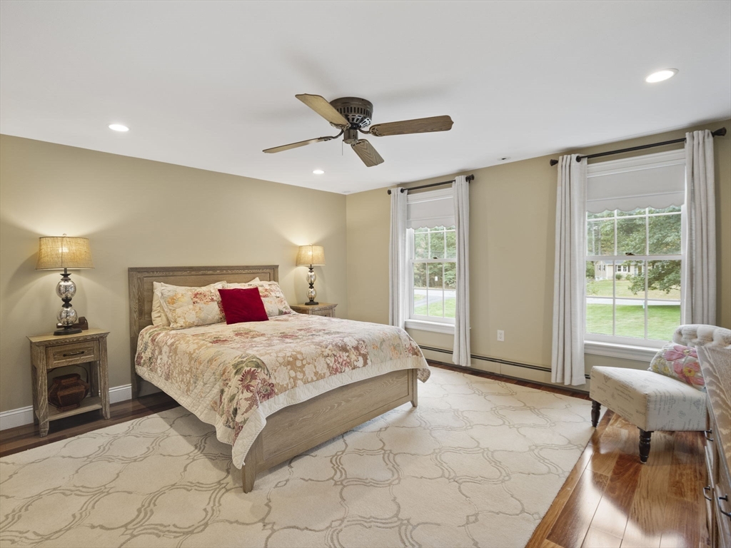 275 Pleasant Street Dunstable, MA 01827 - Photo 20 of 41