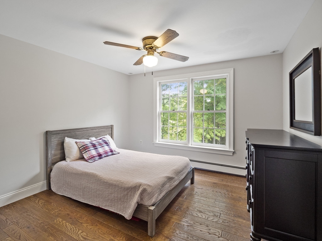 275 Pleasant Street Dunstable, MA 01827 - Photo 23 of 41