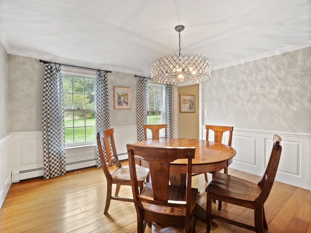 275 Pleasant Street Dunstable, MA 01827 - Photo 7 of 41
