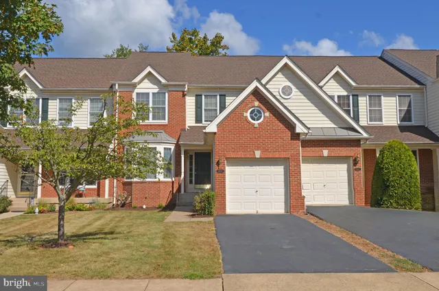 $639,900 | 5636 Arrowfield Terrace, Haymarket, VA 20169
