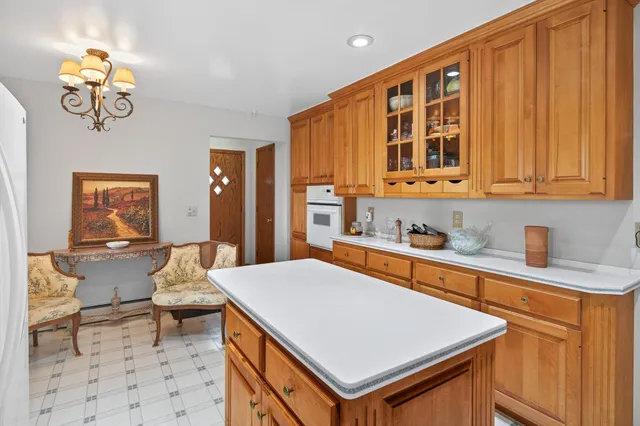 $799,999 | 7610 Alden Way Northeast, Fridley, MN 55432