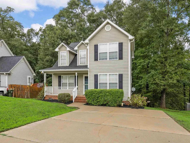 $230,000 | 725 Cotton Branch Drive, Boiling Springs, SC 29316