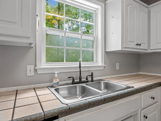 $230,000 | 725 Cotton Branch Drive, Boiling Springs, SC 29316