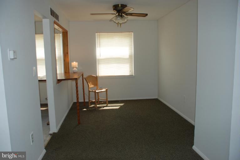 764 Mansfield Road Essex, MD 21221 - Photo 8 of 30 DINING RM