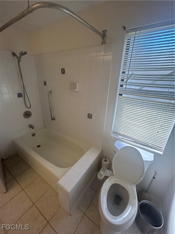 16268 Shadow Pine Road North Fort Myers, FL 33917 - Photo 13 of 25 a bathroom with a sink a toilet and shower