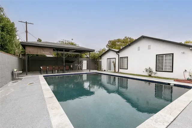 a view of a house with pool