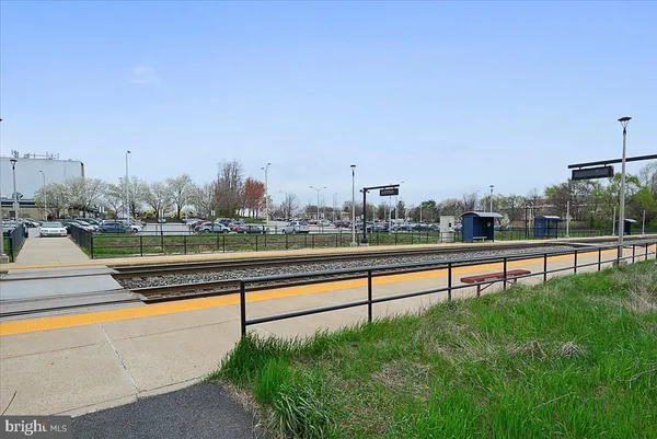 $3,000 | 452 Exchange Avenue, Gaithersburg, MD 20878