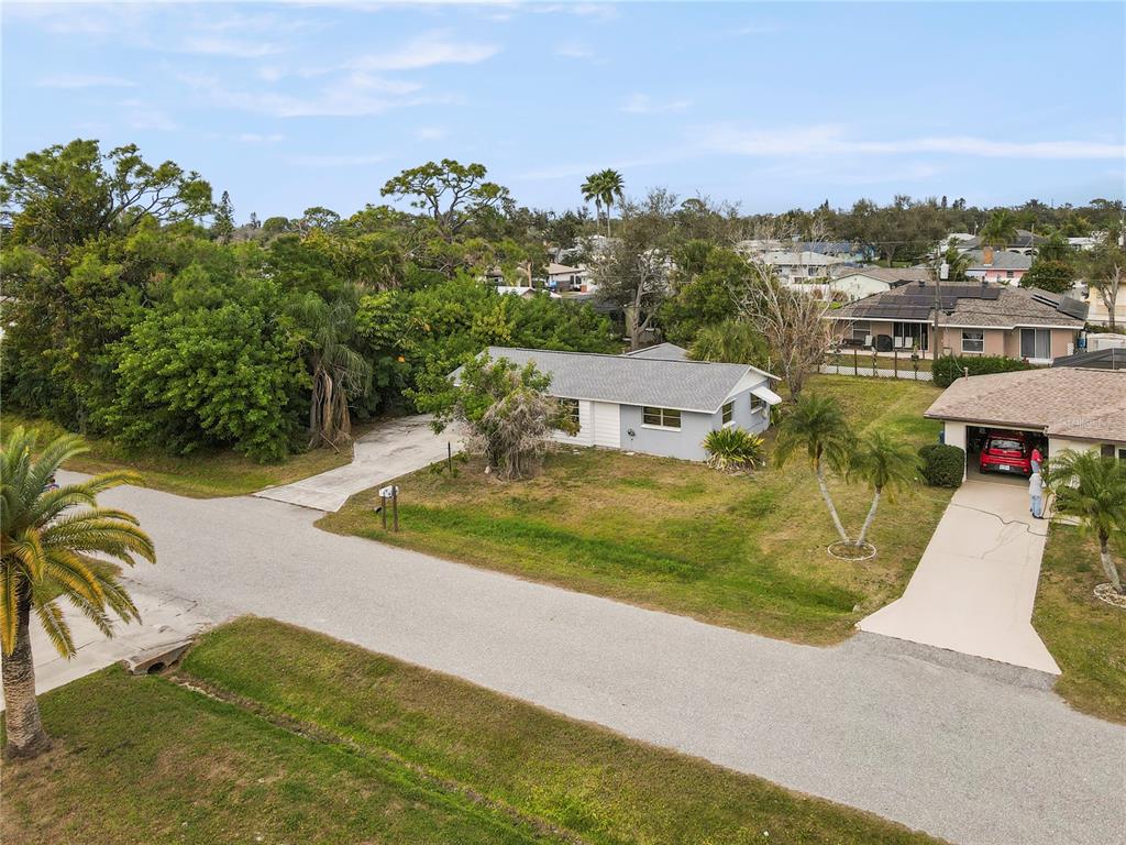 340 Periwinkle Road Venice, FL 34293 - Photo 30 of 36