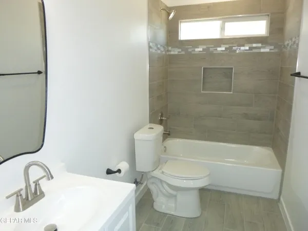 $474,000 | 471 Huereque Drive, Unit A & B, El Paso, TX 79927
