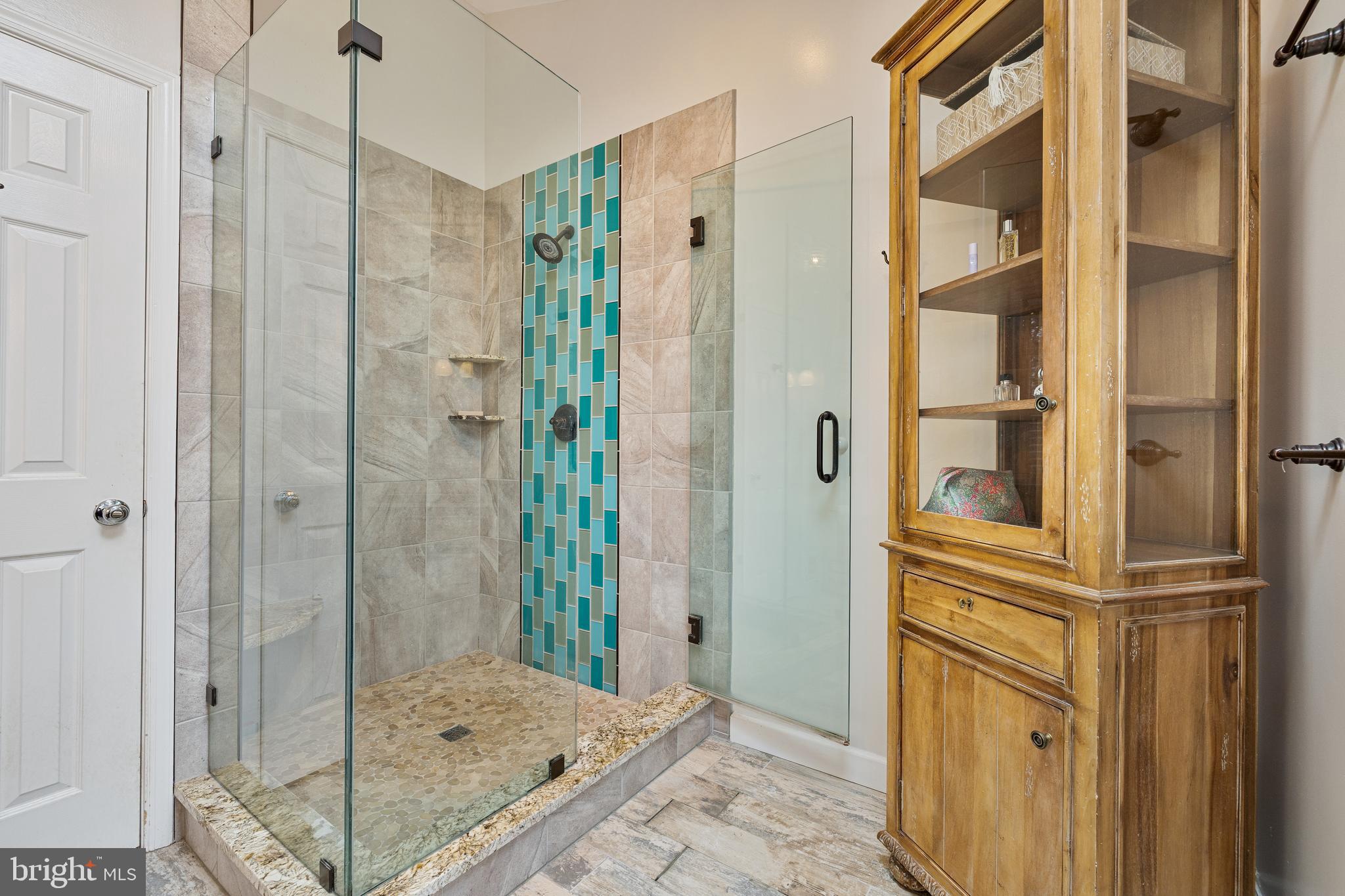 1439 Millikens Bend Road Herndon, VA 20170 - Photo 20 of 46 a bathroom with a shower and a sink