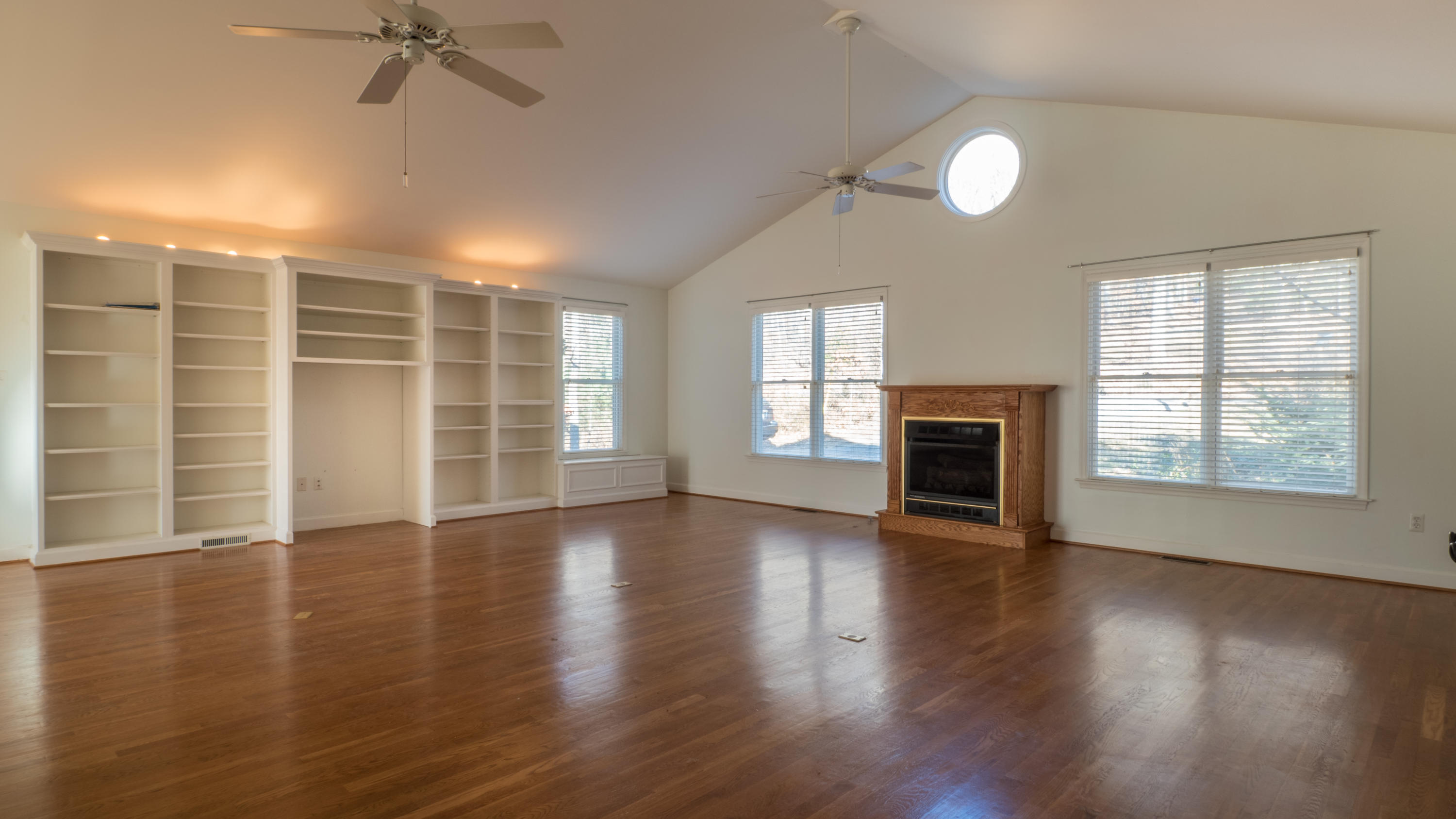 460 Reid Road Lexington, VA 24450 - Photo 10 of 51 00010