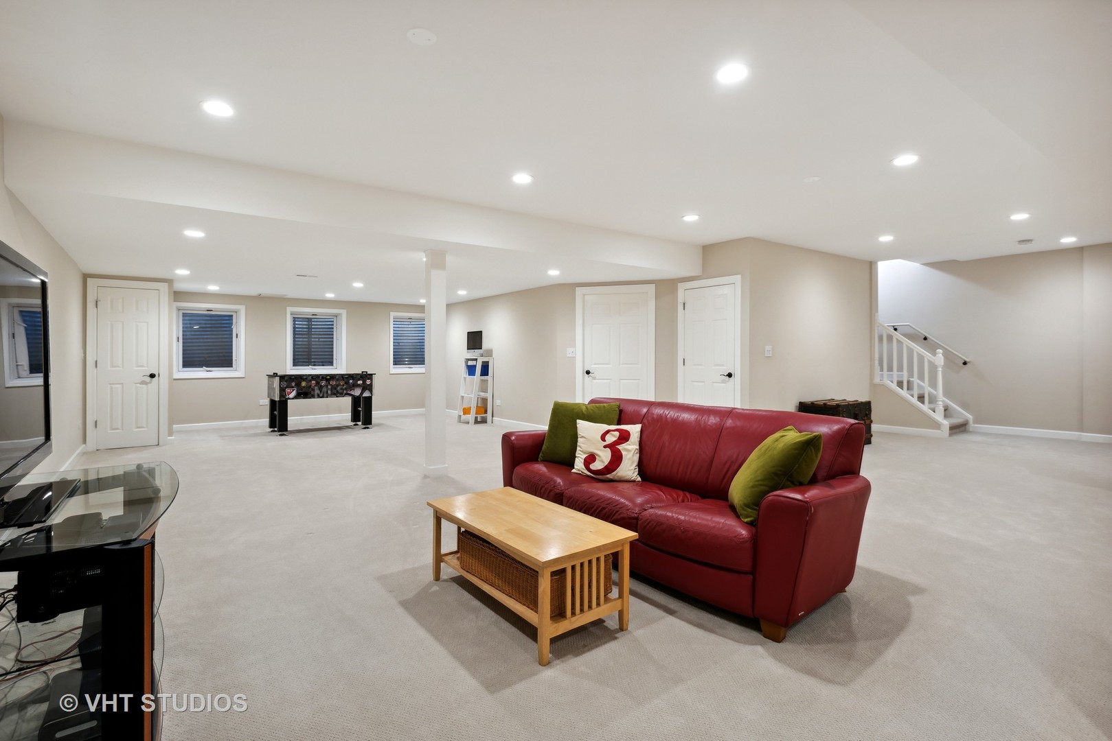1044 Golf Lane Wheaton, IL 60189 - Photo 38 of 43 a living room with furniture and a wooden floor