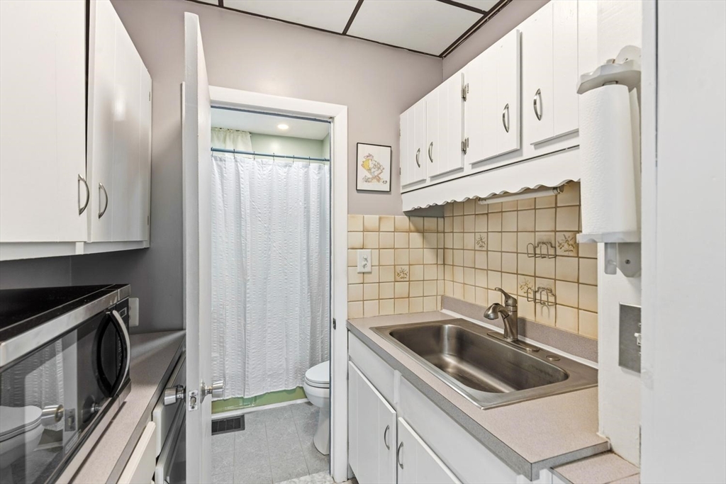 41-43 Welsh Street Malden, MA 02148 - Photo 13 of 37