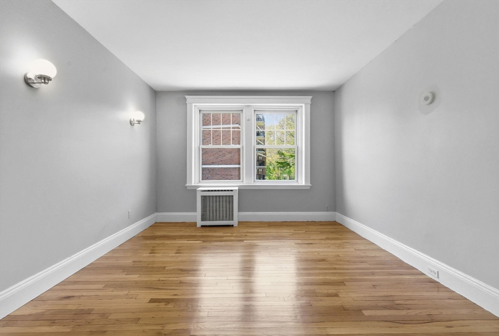 77 Parkman Street, Unit 4 Brookline, MA 02446 - Photo 16 of 20