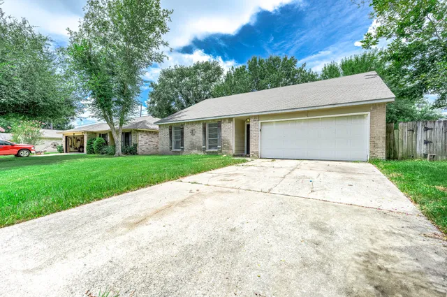 $179,000 | 4827 Tealgate Drive, Spring, TX 77373